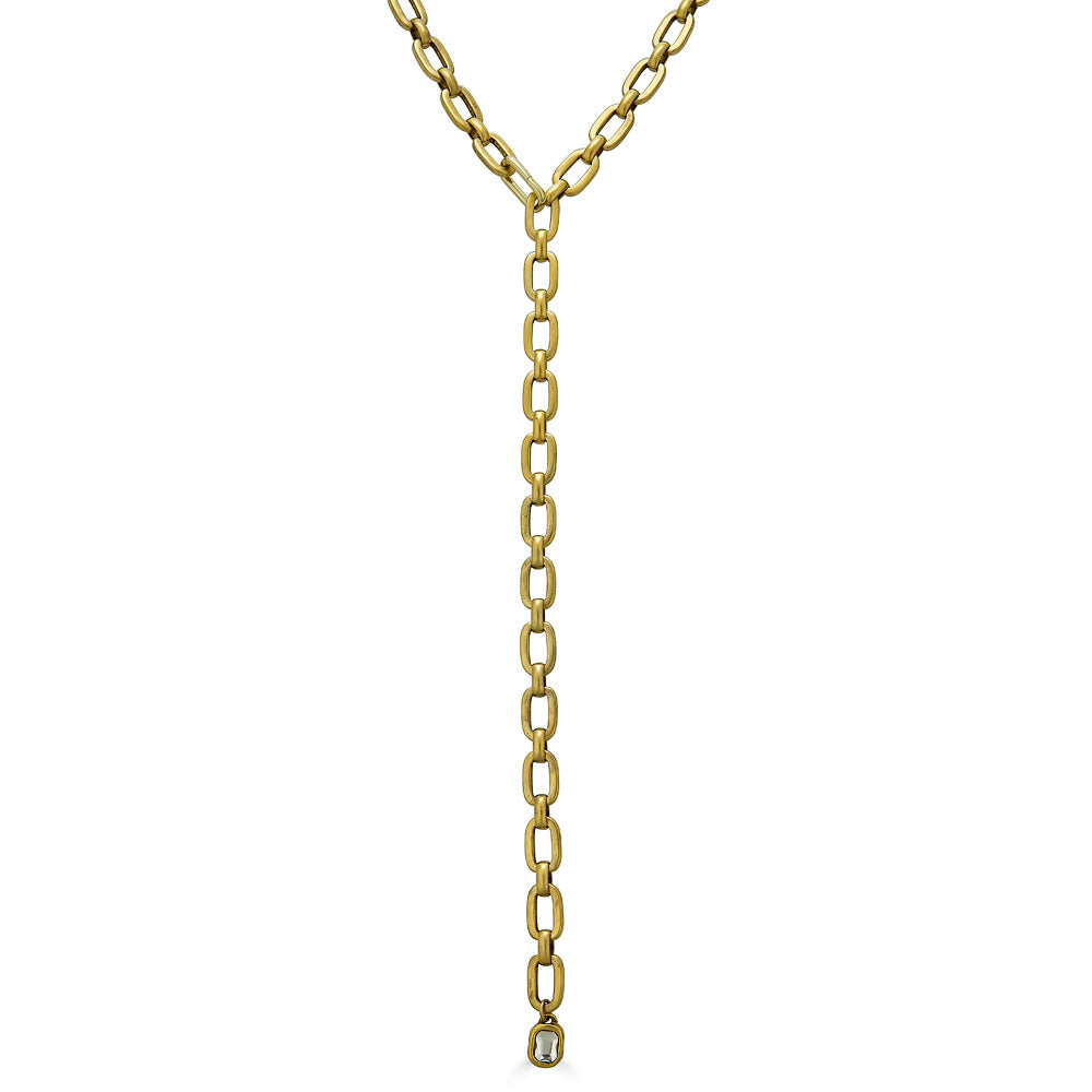 a chunky chain lariat.