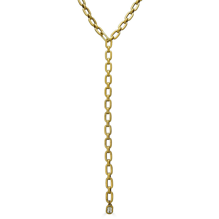 a chunky chain lariat.